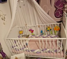 Kinder-Babybett mit Madratze