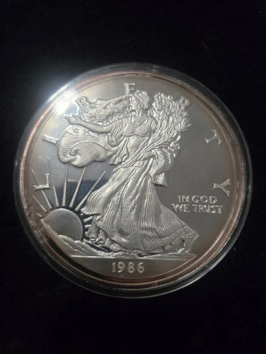 1986 99.9% Fine 8 oz Silver American Eagle Proof Toned with Original Case (Rare