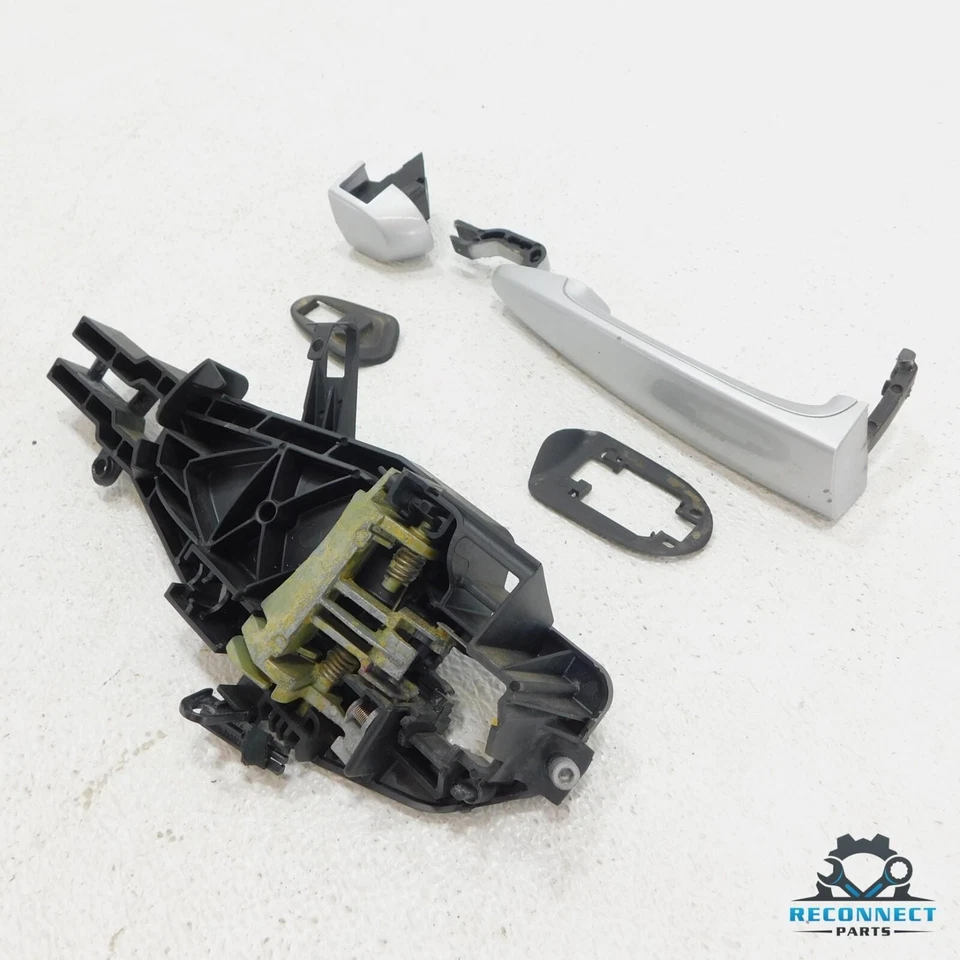 08-13 BMW 328xi M3 E92 Conjunto de manija de puerta exterior derecha pasajero delantero OEM Foto 2 de 4