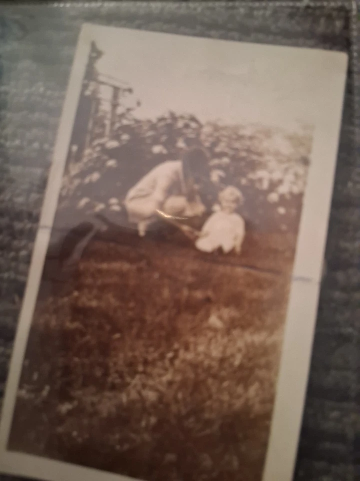 Лот винтажных фотографий антикварная оригинальная природа люди места, откровенные милые сцены 😍  - Изображение 2 из 4