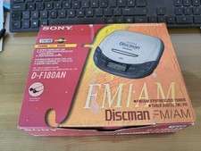 SONY D-F180AN FM/AM Radio Discman  Groove Compact Disc Player - Boxed