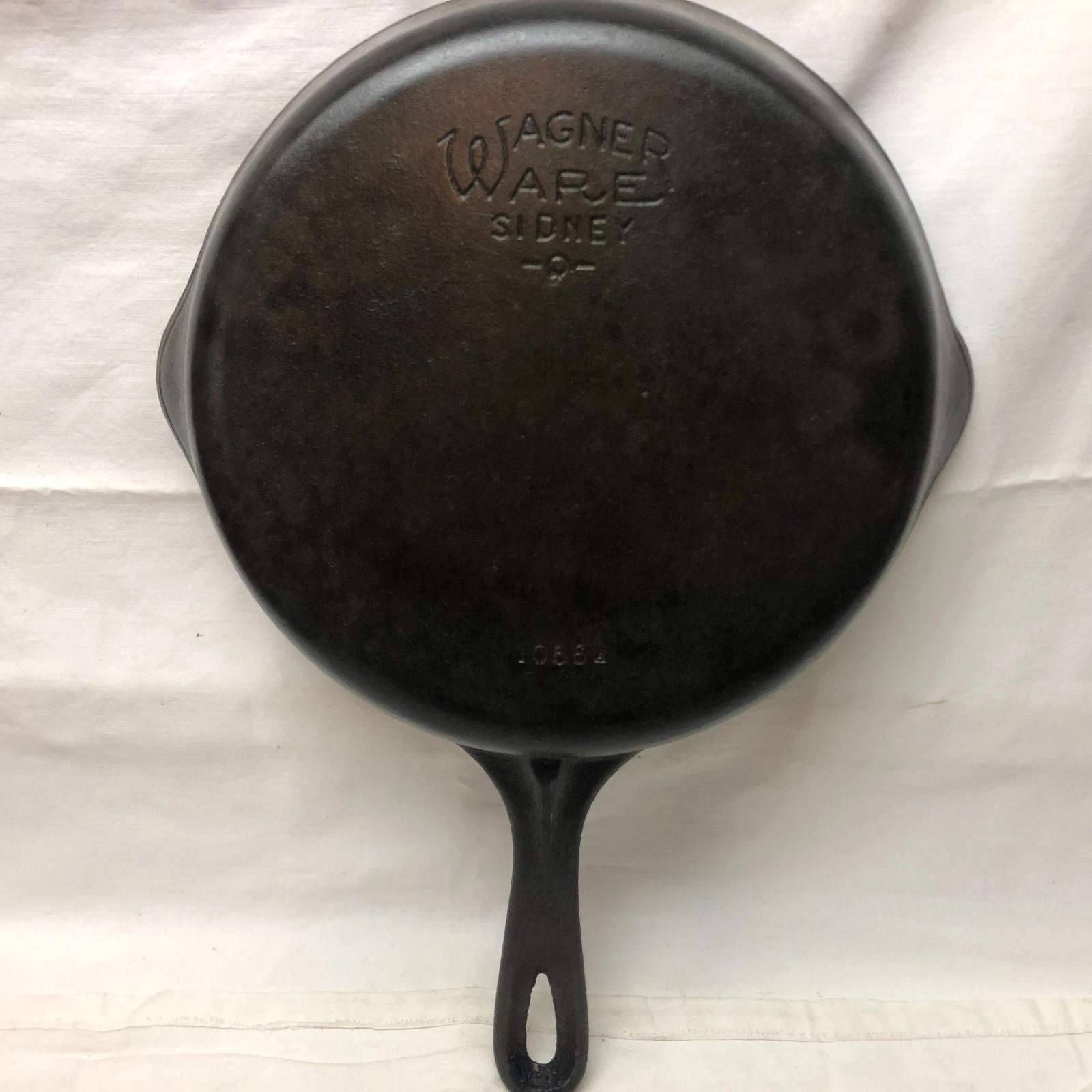 Vintage Cast Iron Wagner Ware Sidney Ohio Skillet 1056 A No. 6