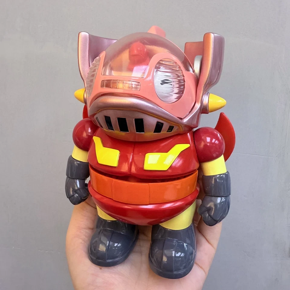 Распаковка Mazinger Z Boss Borot Edition Мягкая Виниловая Фигурка Sofubi H11CM - Изображение 3 из 3