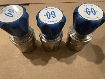 #ad GO Pressure Regulator 0 10PSIG 0.69 Bar . LOT OF 3 One Price $125.00