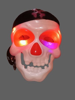 Pirate Skeleton Light Up Mask New 9.05 in x 6.8 in Hard Plastic Kids  