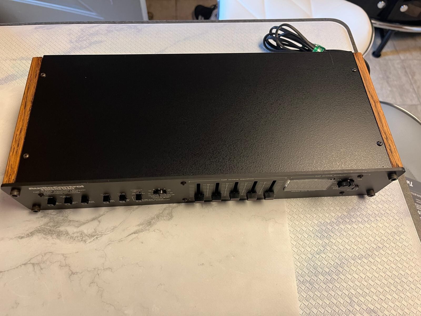 Audiocontrol Richter Scale