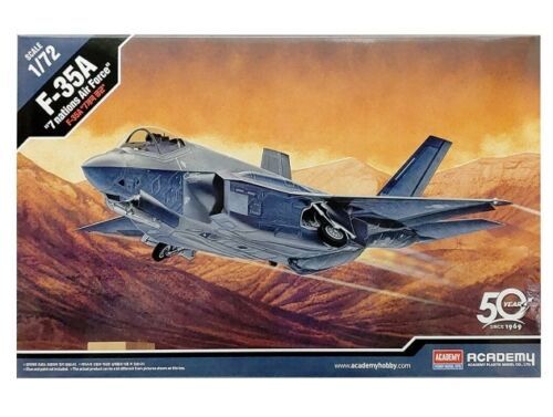 Academy 12561 F-35A 7 Nations Air Force 1/72 Aircraft Carrier Plastic Model Kit