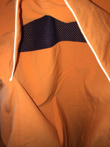 Women's MOVING COMFORT ORANGE SOFTSHELL VENTED JACKET SZ SMALL (4-6) - Picture 6 of 7