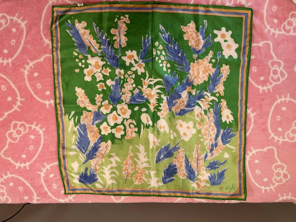 Bufanda Vera Vintage Verde/Azul/Blanco 100% POLIÉSTER Hecha en Japón Diseño Floral Foto 2 de 4