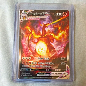 Pokémon TCG Charizard VMAX SWSH261 SWSH Promo Gigantamax Holo EN 2022