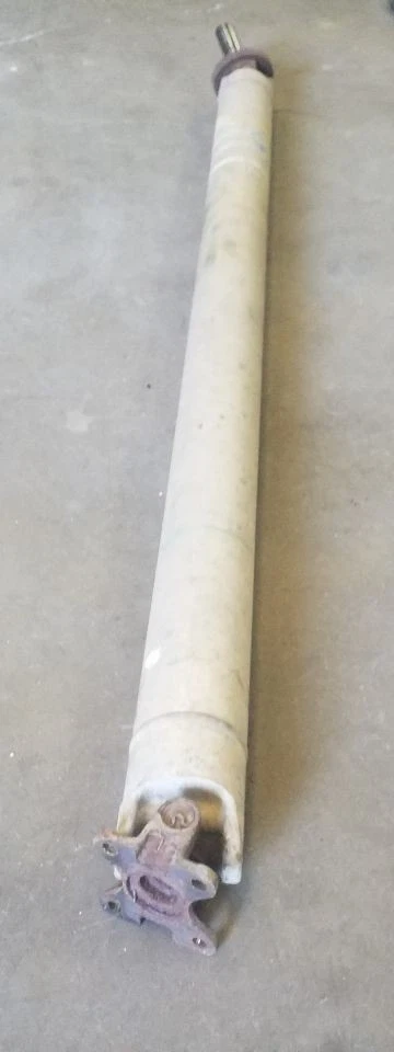 Eixo de transmissão traseiro 5.0L 2WD 133" WB 4R70W | Compatível com Ford F150 1994-1996 - Imagem 4 de 4