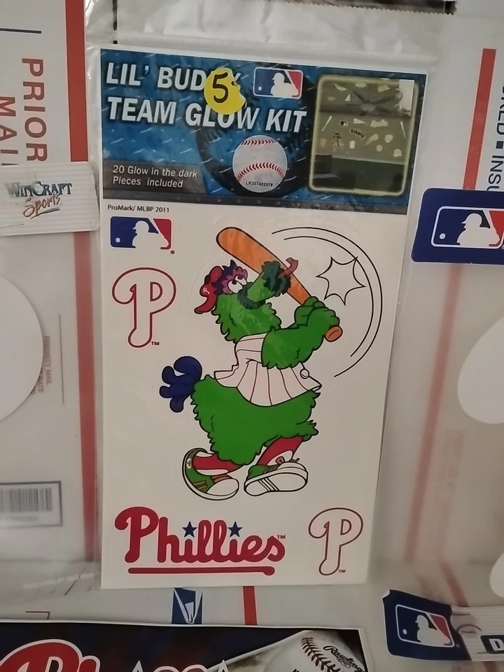 Lot Of 13 Philadelphia Phillies Logo - Die Cut Vinyl Sticker/Decals MLB T6#3 - Image 2 of 4