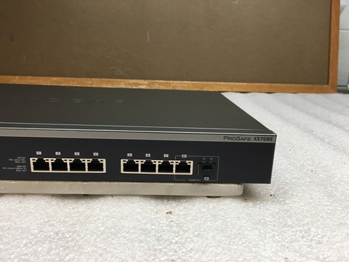 Netgear XS708E ProSafe Plus 8-Port 10Gbps 10BASE-T Gigabit Ethernet Switch - Picture 3 of 8
