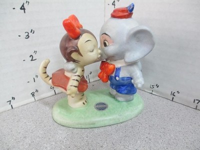 Disney GOEBEL 1950s Elmer Elephant kissing Tillie ceramic figure Germany sticker