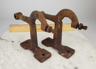 2x Vintage Industrial Line Shaft Hangers - Lathe Machinist Tool 5-1/4'' Tall