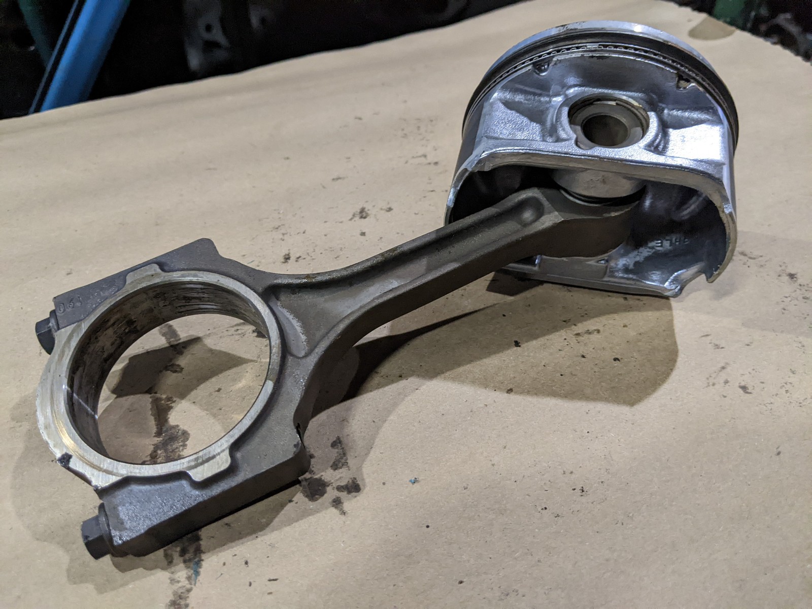 Piston and Connecting Rod Standard For 08-09 Chevrolet Malibu  3.6