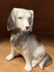 Vintage Porcelain Dog(Setter?) 4” Figurine See Description