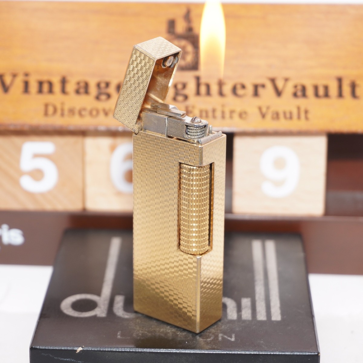 Dunhill Lighter Gold Basket Check Pattern _Ultrasonically 