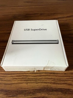 Apple USB SuperDrive External DVD CD Drive Silver MD564LL/A Model A1379 Boxed