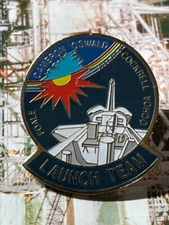 STS-56 SPACE SHUTTLE LAUNCH TEAM PIN BACK PIN