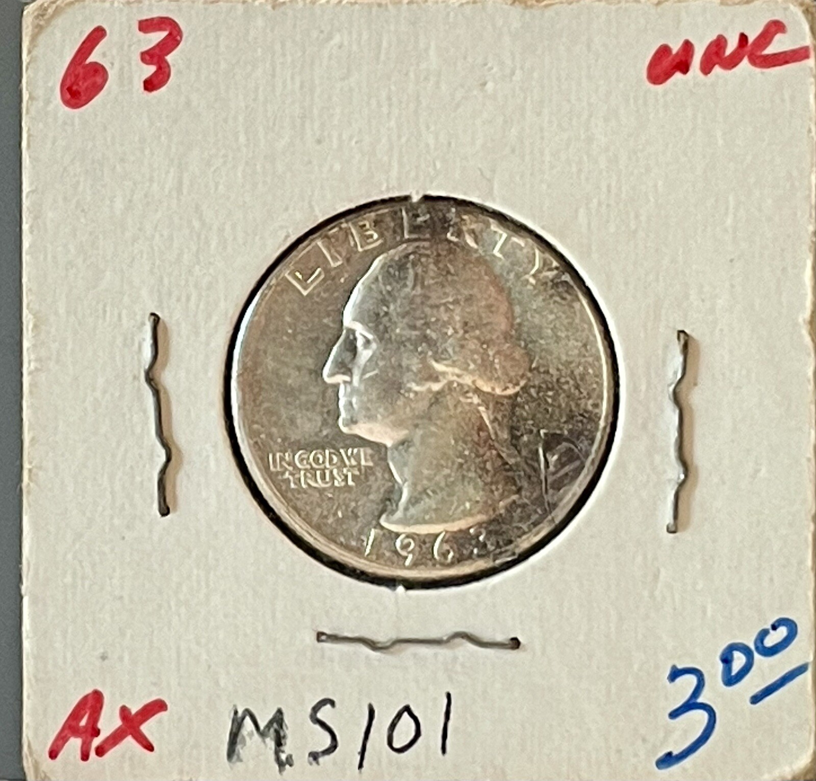 Foto 1 di 2
