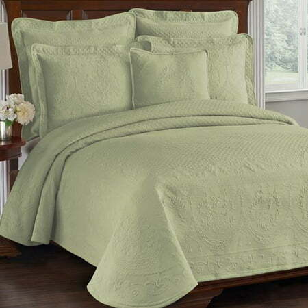 Historic Charleston Birch King Charles Matelasse Coverlet (Queen)