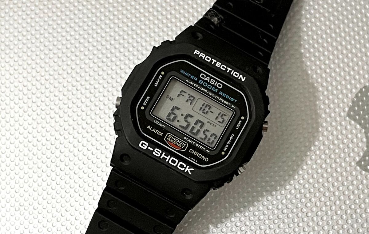 RARE 1990 Casio G-SHOCK DW-5600C-1V 901 as Worn by Keanu RARE 1990 Casio G-SHOCK DW-5600C-1V 901 as Worn by Keanu