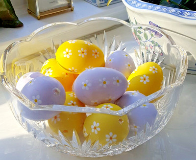 10 Empty Blown Eggs 1 Hole Craft Egg Decor 6 Lilac 6 Yellow Hand-Painted