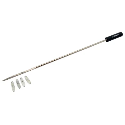 C.S. Osborne Tufting Needle With Two Dozen Clasps #613 Made In USA