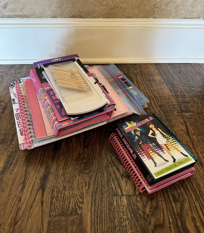 Fashion Angels Fashion Design Sketch Portfolios & more - lot of 10