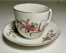 Miniature Teacup & Saucer Demtasse cup Roses Floral Flower Pattern vtg Tea Cup