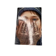 Extremely Loud and Incredibly Close - Paperback By Foer, Jonathan Safran - GOOD