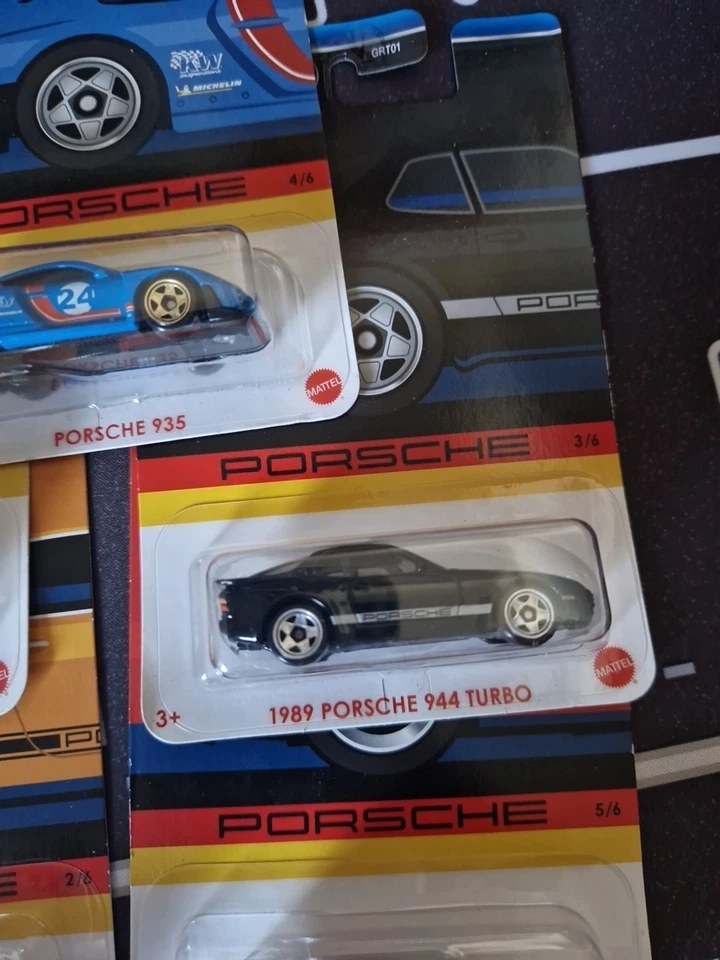 HOT WHEELS Porsche Series 5 Auto BLISTERATO - Immagine 3 di 4