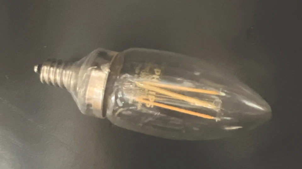 10 Pack PHILIPS 549568 LED Bulb B11 3.3W 300 Lumen 2700K 90CRI 120V Dimmable E12 - Image 4 of 4