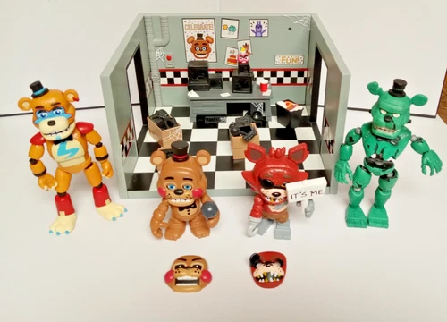 Funko FNAF Lot Snap Office Storage Room 2 Snaps Fazbear dreadbear & Access.