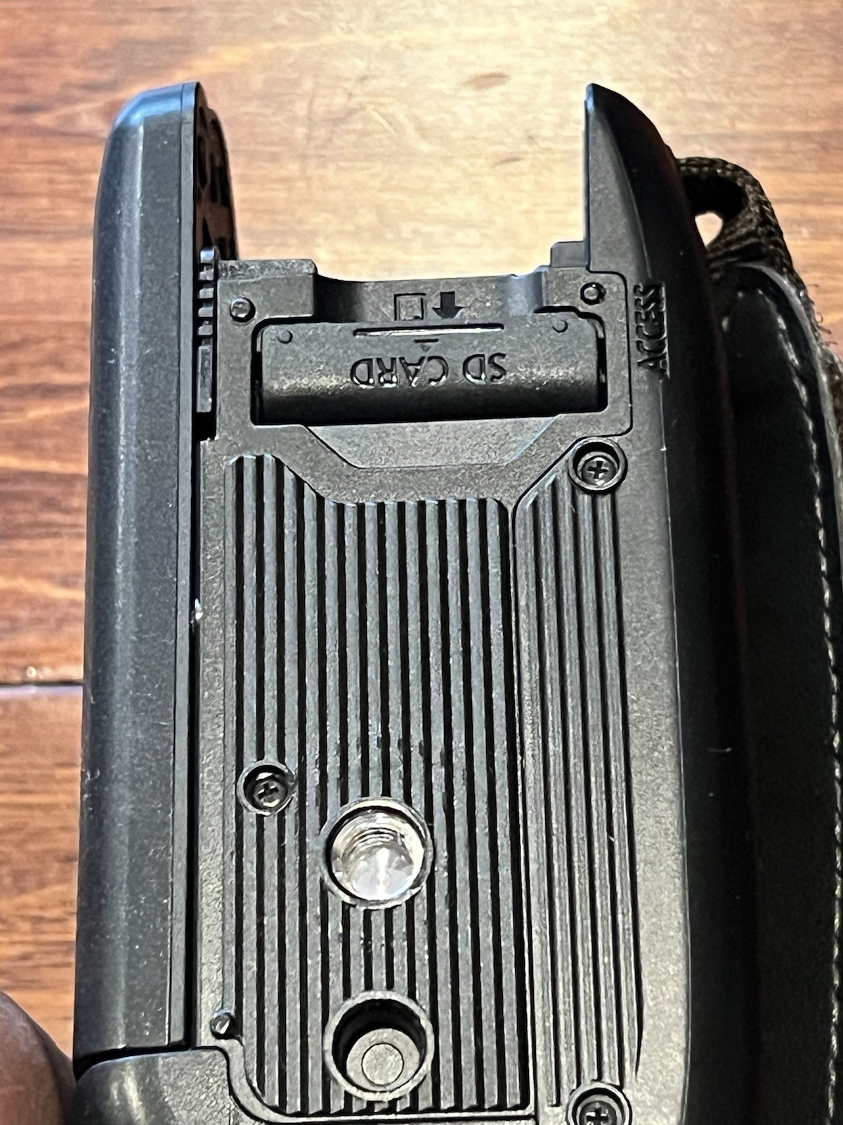 Panasonic HC-V160 Black Full HD 77x Zoom 8.9 MP Video Camera Camcorder NEW READ!