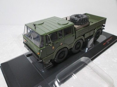 IXO TRU041.22 Tatra 813 6x6 NVA M 1:43