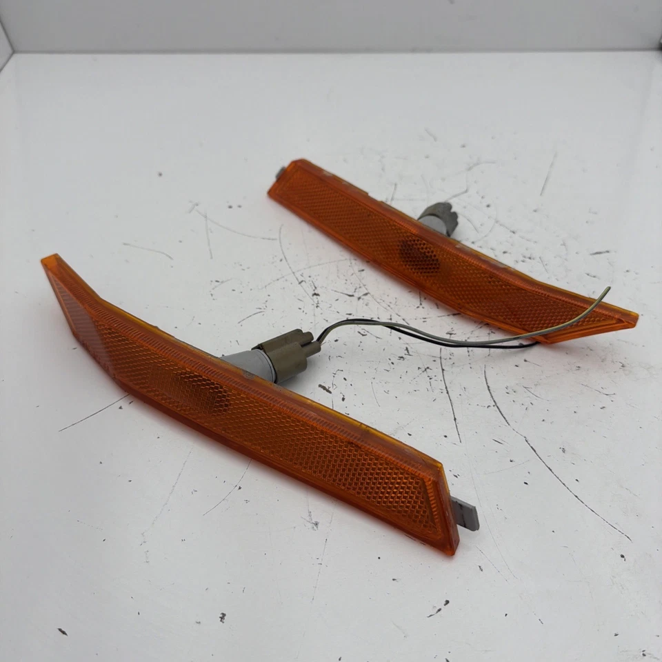 06-09 Ford Fusion Luz Delantera Lateral Derecha e Izquierda 6E5313B220(1) AD OEM Foto 2 de 4