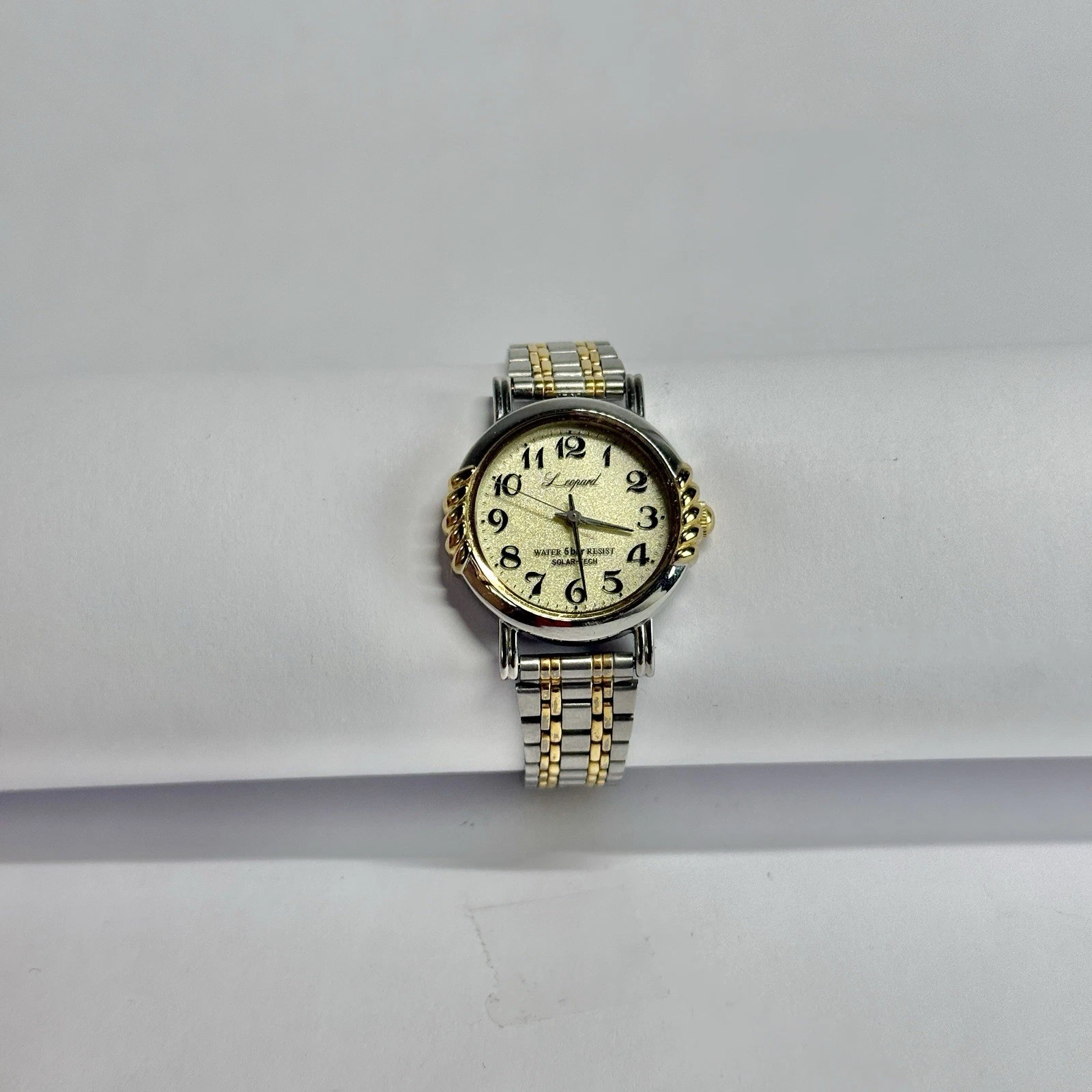 CITIZEN Leopard Solar E031-S063850 Women Vintage Watch W552 *WORKING