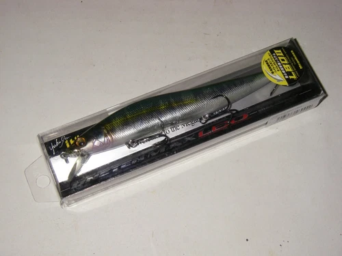 Megabass Vision Oneten  110  Max LBO  Wagin Hasu