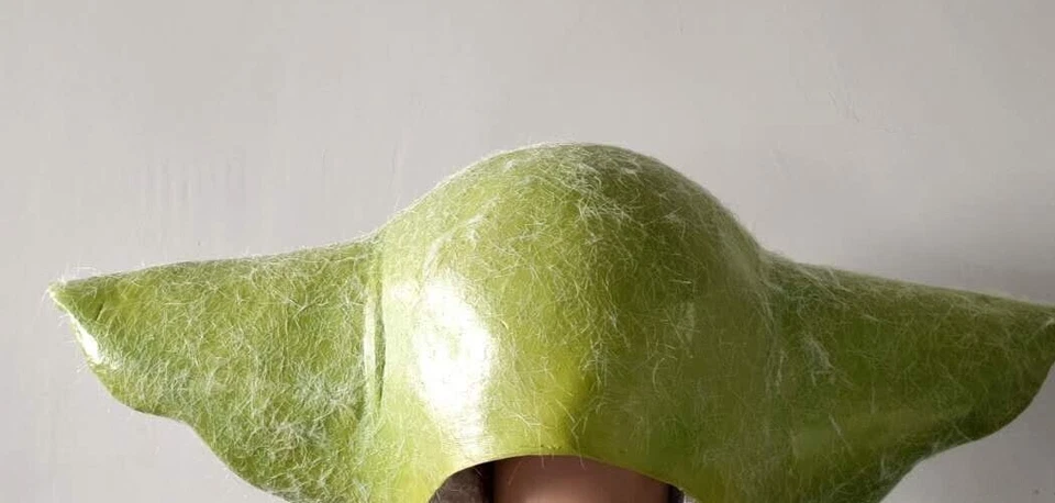 Star Wars Baby Yoda Cosplay Latex Mask Full Head Mask with Pair Gloves Foto 4 de 4