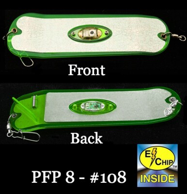 PRO-TROLL PFP8'' #108  Traffic Light Green Glow Flasher - New