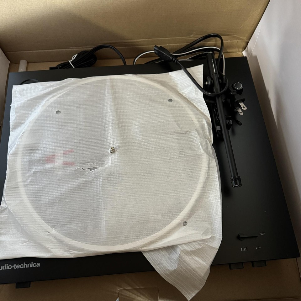 AudioTechnica ATLP3BK Fully Automatic BeltDrive Stereo Turntable