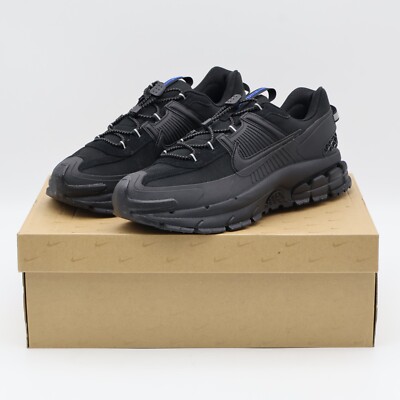 FV2295-002 Nike Zoom Vomero Roam Black Racer Blue (Herren)