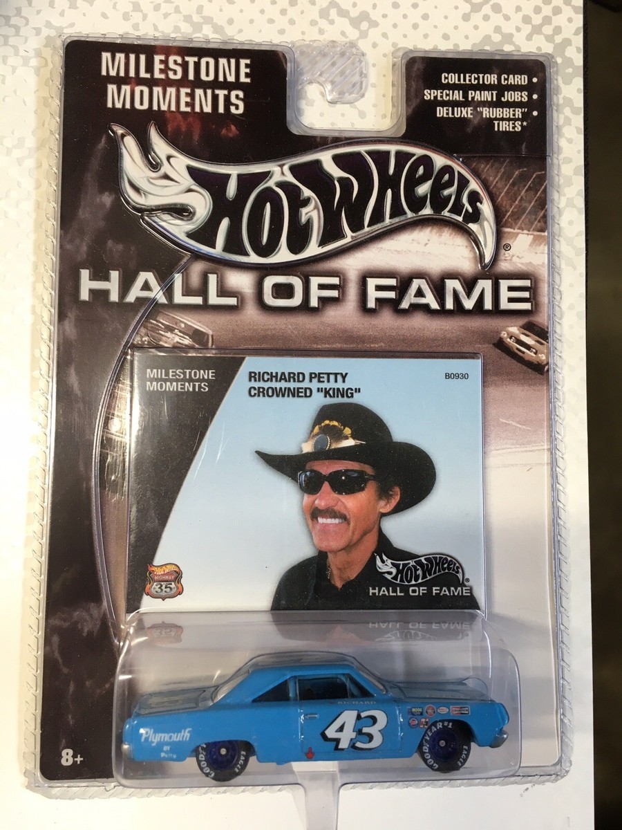 ミニカー Hot Wheels Hall of Fame Richard Petty Hot Wheels Hall of Fame Richard Petty Crowned King Milestone