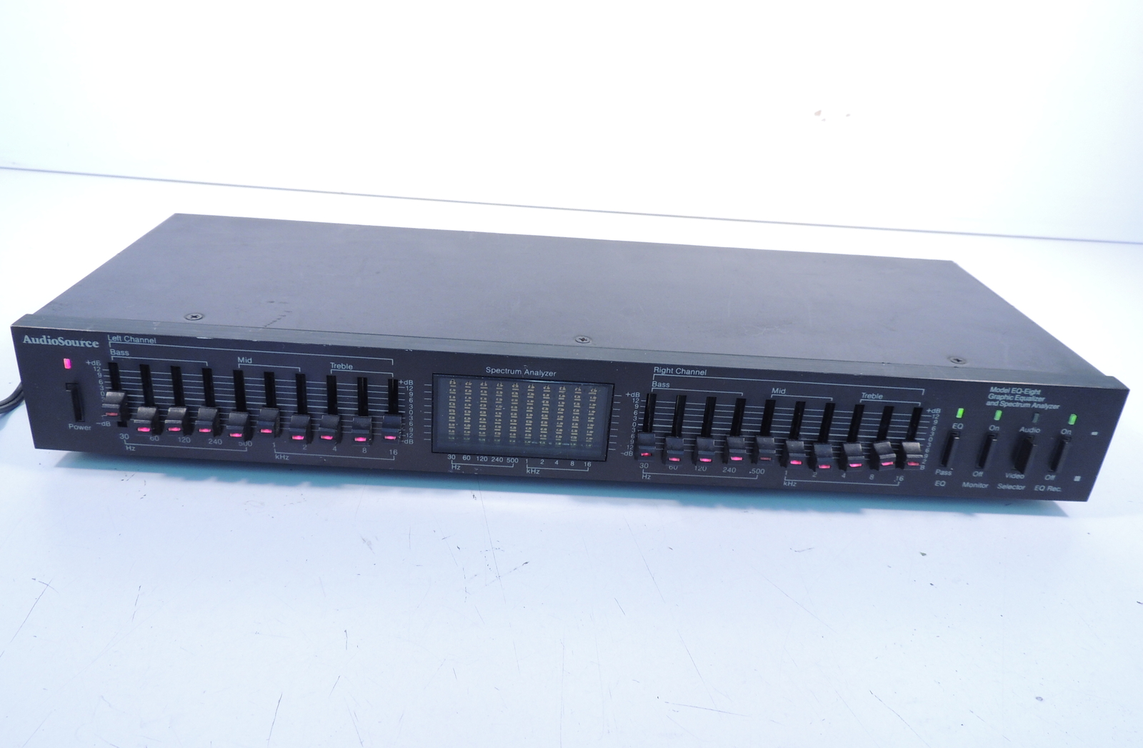 Audio Source EQ Eight Graphic Equalizer & Spectrum Analyzer Inox Wind