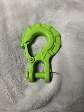 Green Off Roading Towing Hook