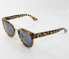 QUAY Australia Sunglasses Drama By Day Tortoise Gold Cafe' Racer Classic