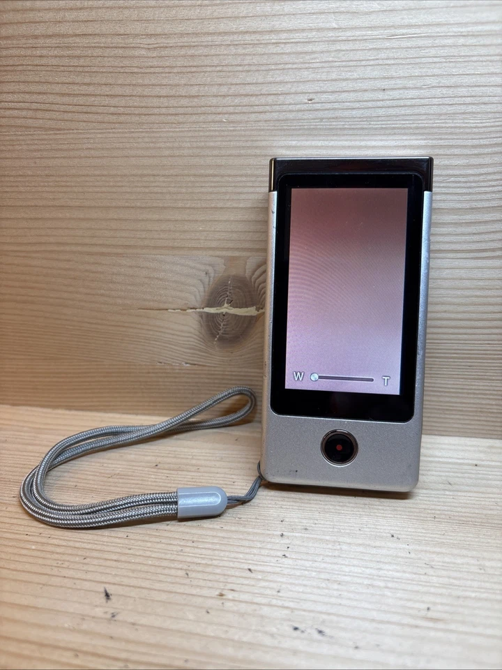 Sony Bloggie Touch Mobile HD Snap Camera MHS-TS20 - Image 2 of 4