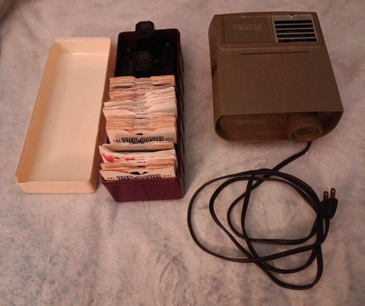 Huge Vintage Lot of Gaf View-Master Projector Machine Case Lot Lots of ...